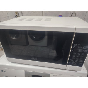 Микроволновая печь Sinbo SMO 3659. Photo 3